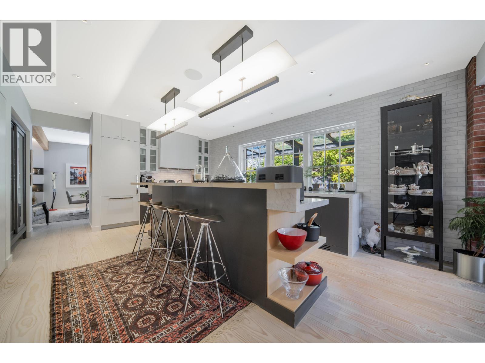 1501 ATLAS LANE, Vancouver