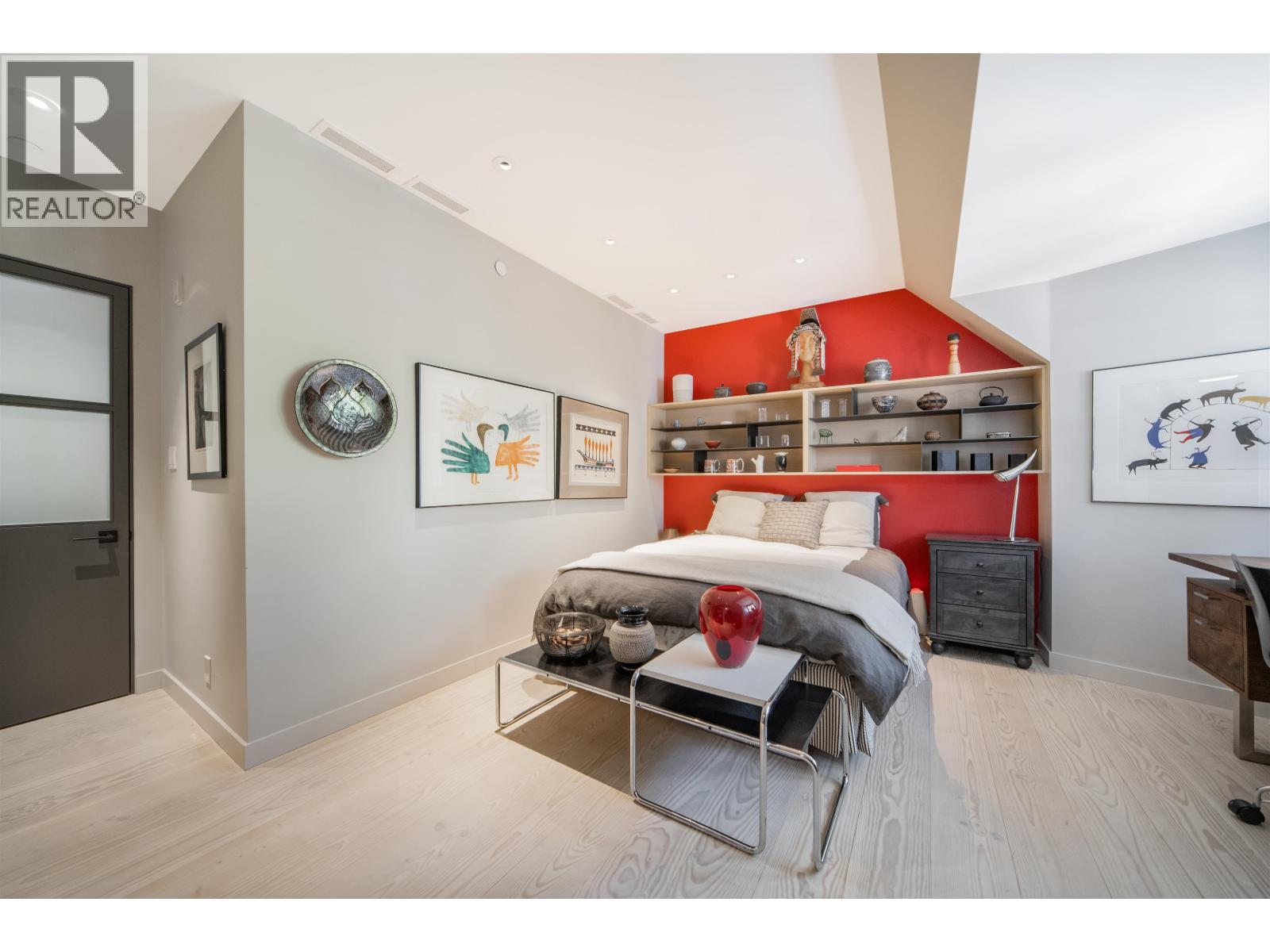 1501 ATLAS LANE, Vancouver