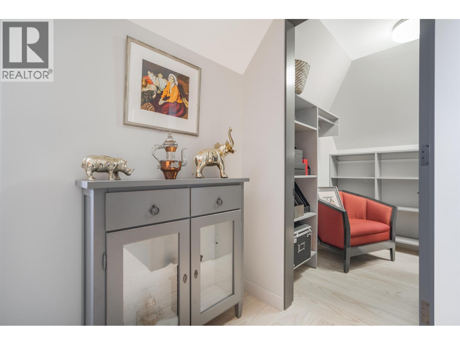 1501 ATLAS LANE, Vancouver