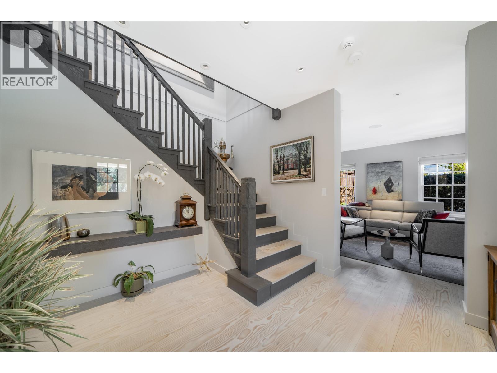 1501 ATLAS LANE, Vancouver