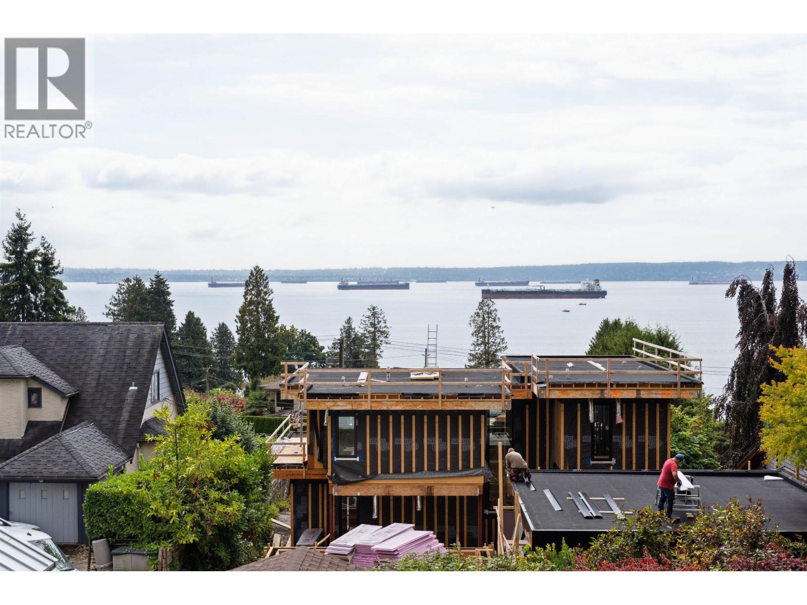 2616 HAYWOOD AVENUE, West Vancouver