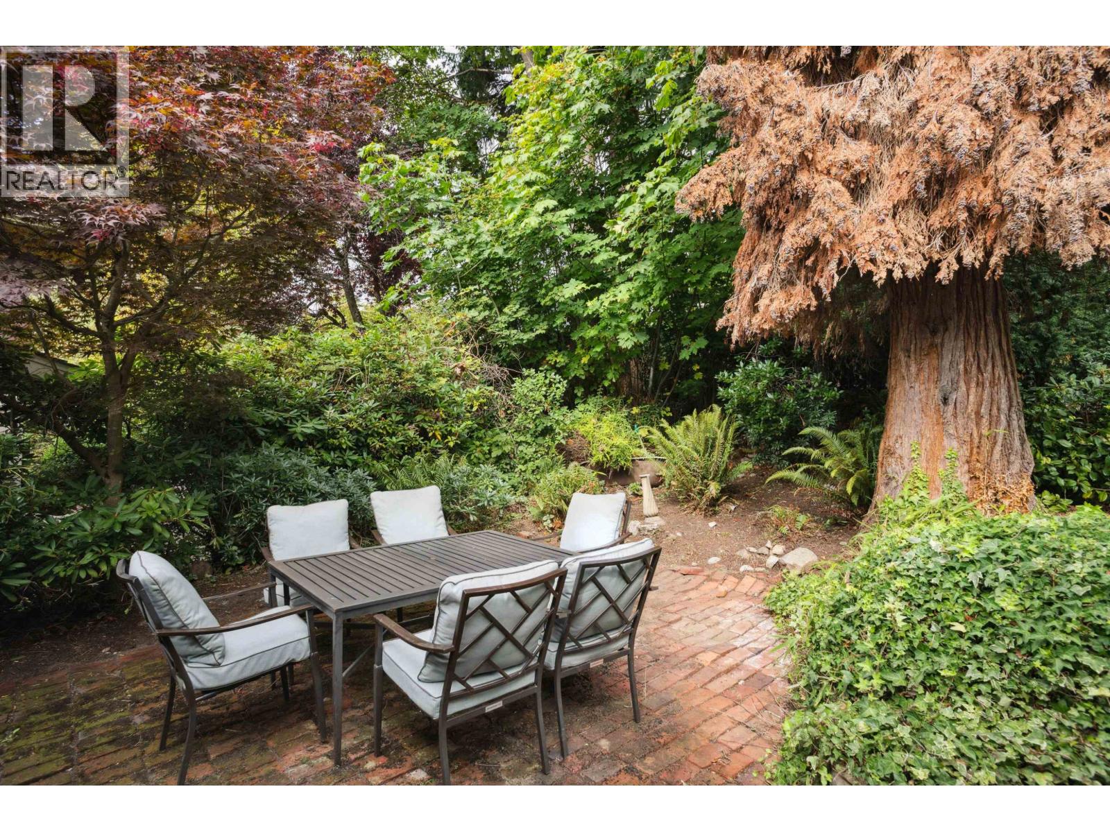 2616 HAYWOOD AVENUE, West Vancouver