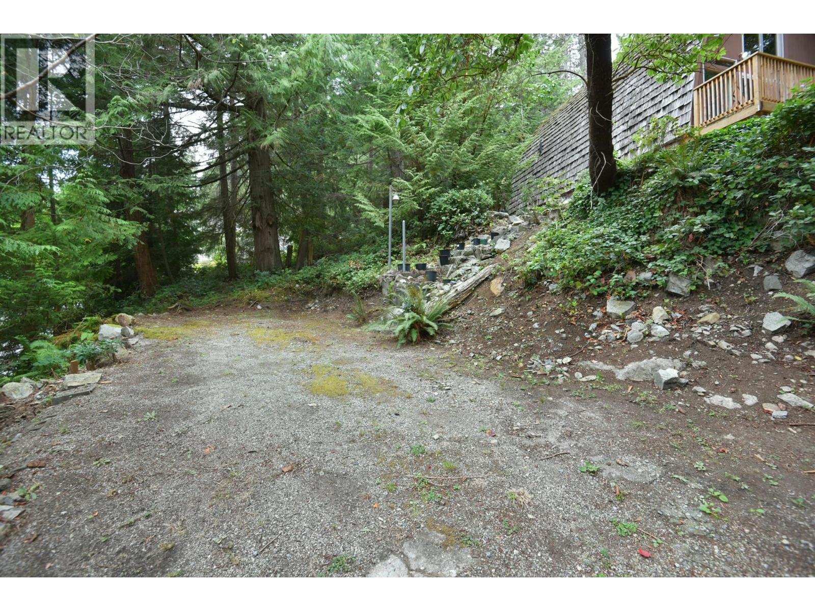 5569 SANS SOUCI ROAD, Halfmoon Bay