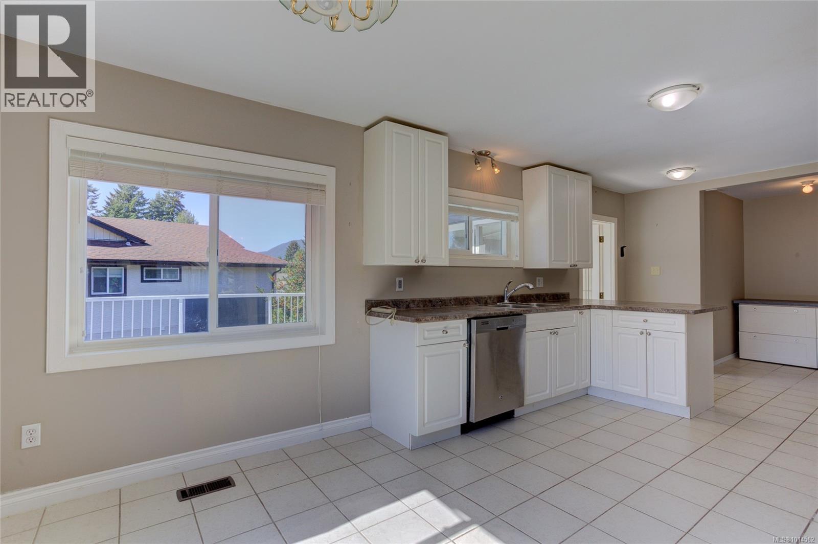 227 Grants Lake Rd, Lake Cowichan