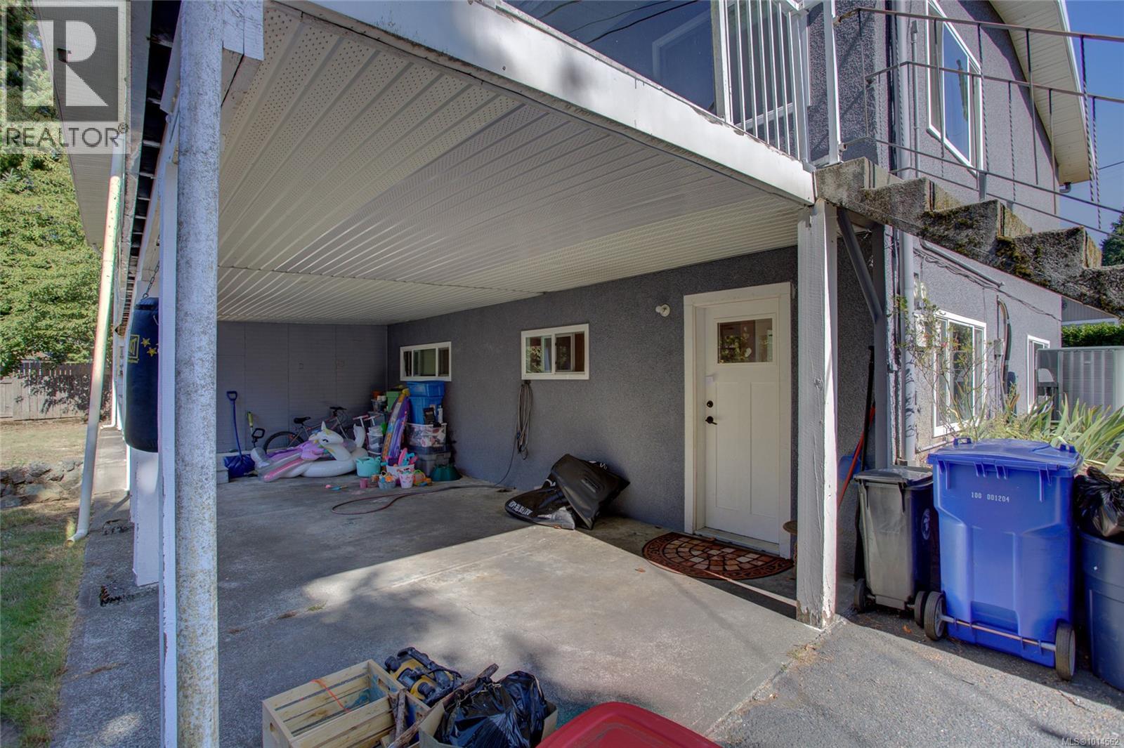 227 Grants Lake Rd, Lake Cowichan