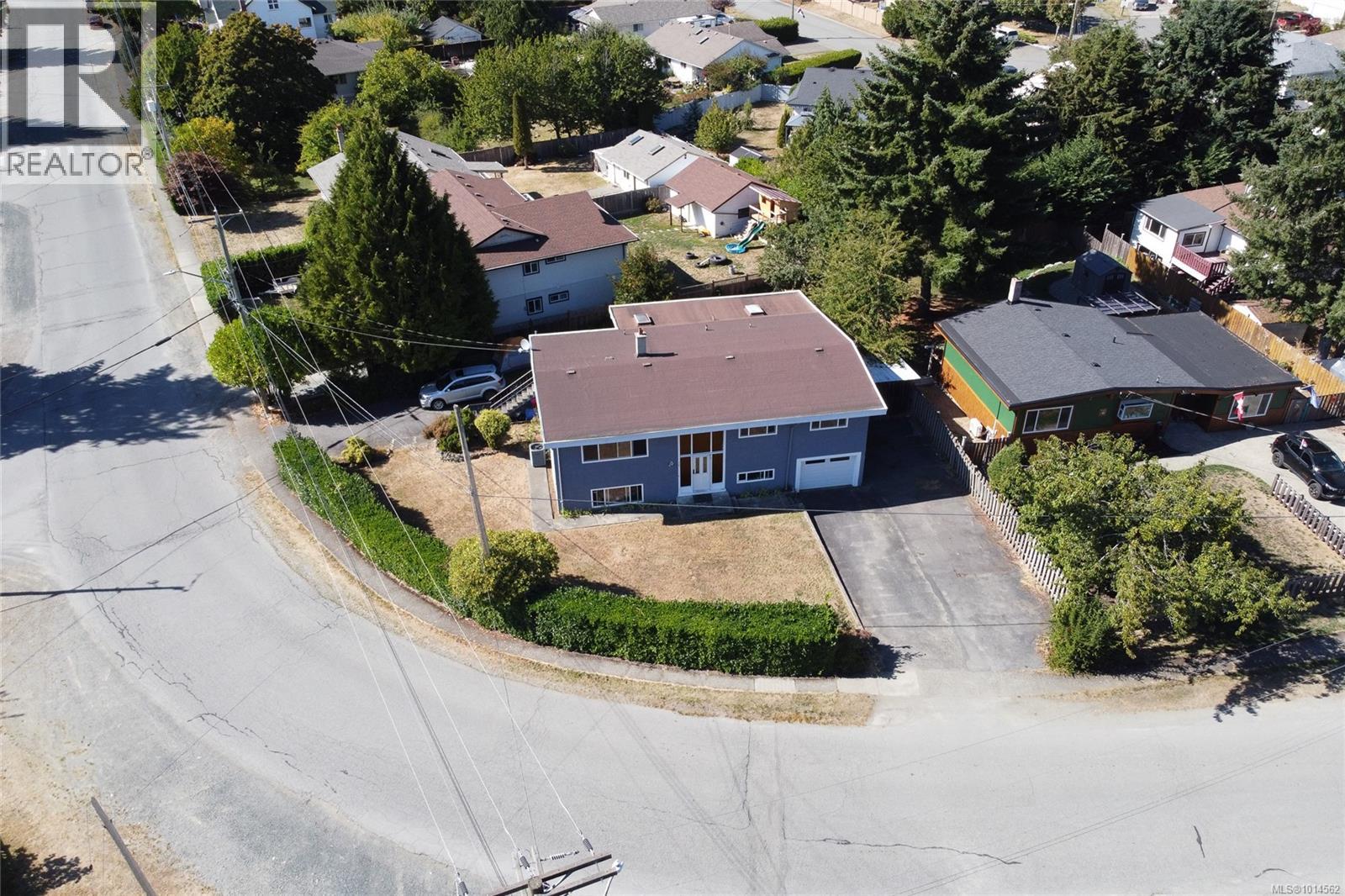227 Grants Lake Rd, Lake Cowichan