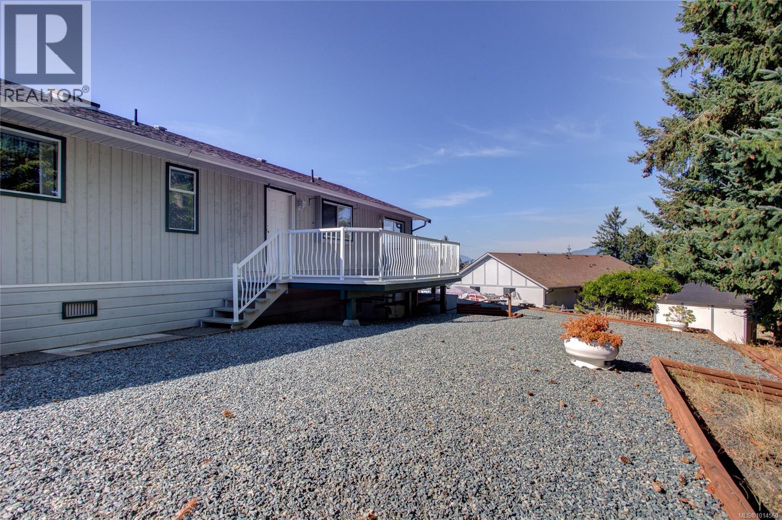 6329 Highwood Dr, Duncan