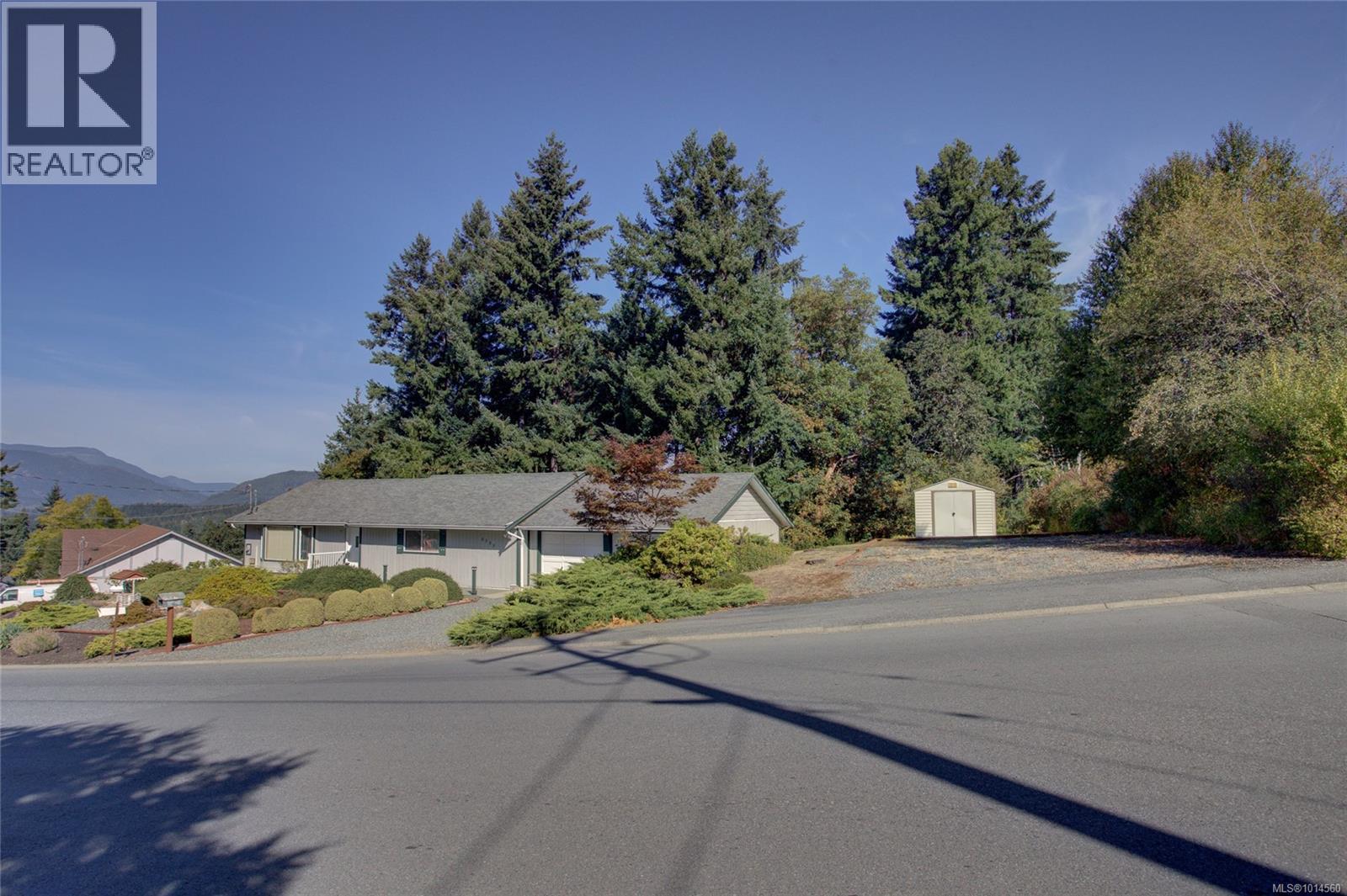 6329 Highwood Dr, Duncan
