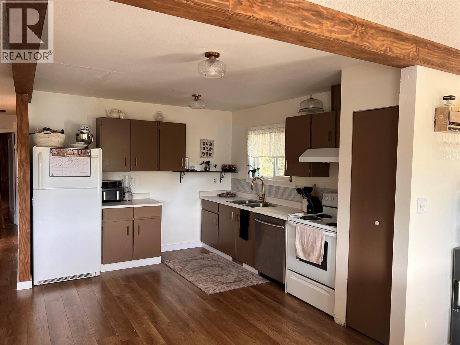 4816 51A Avenue, Chetwynd