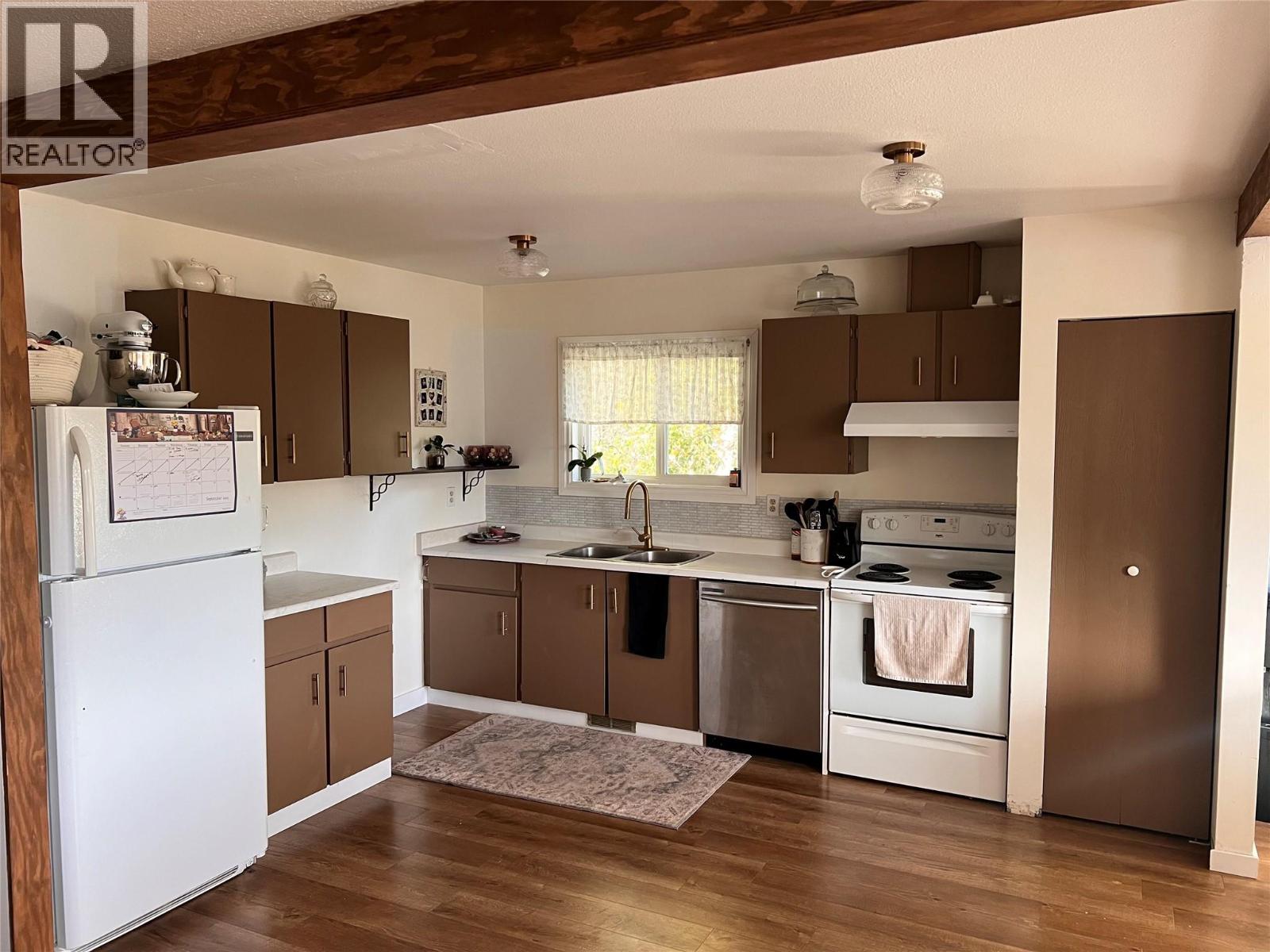 4816 51A Avenue, Chetwynd