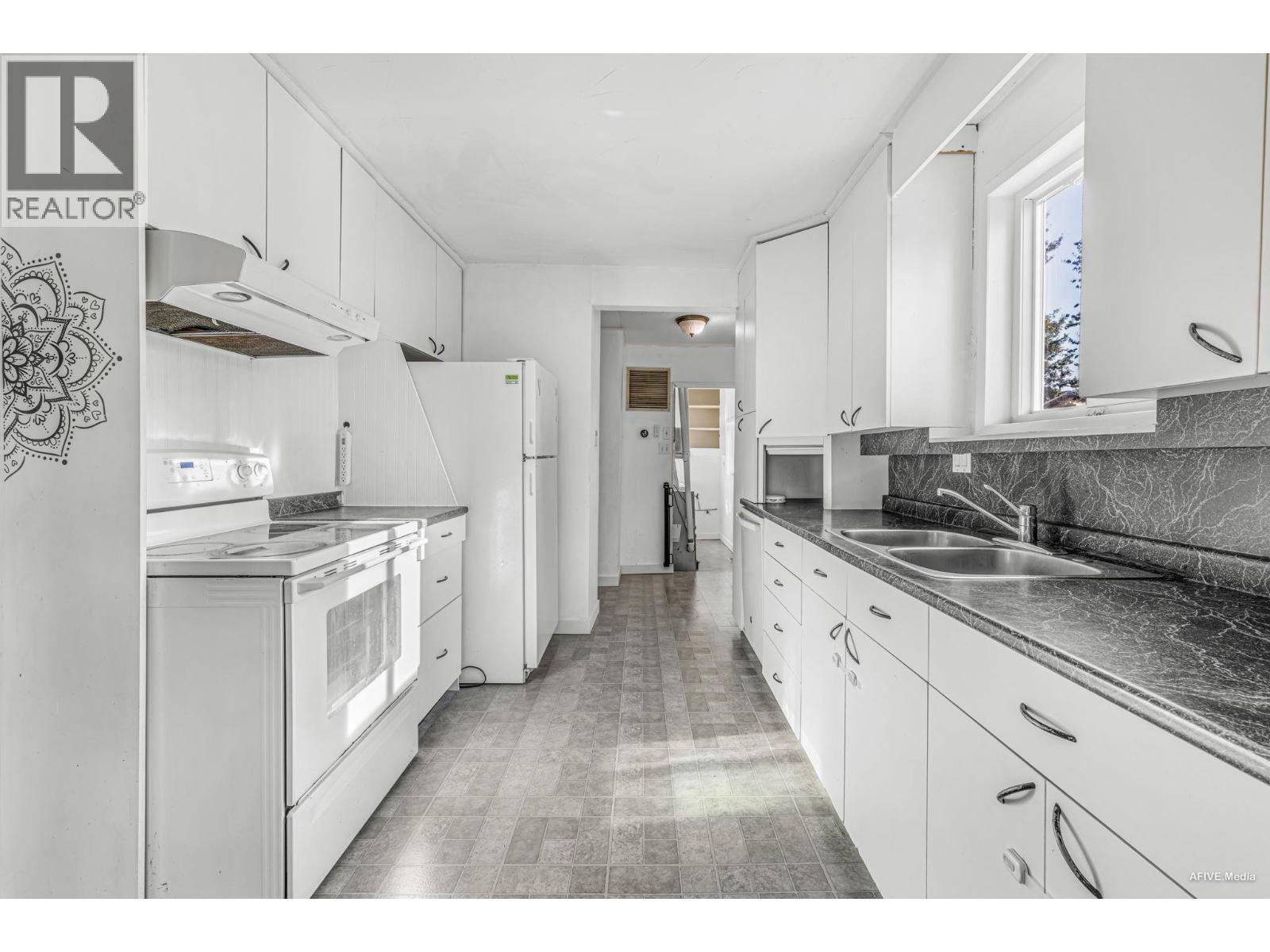 20258 OSPRING STREET, Maple Ridge