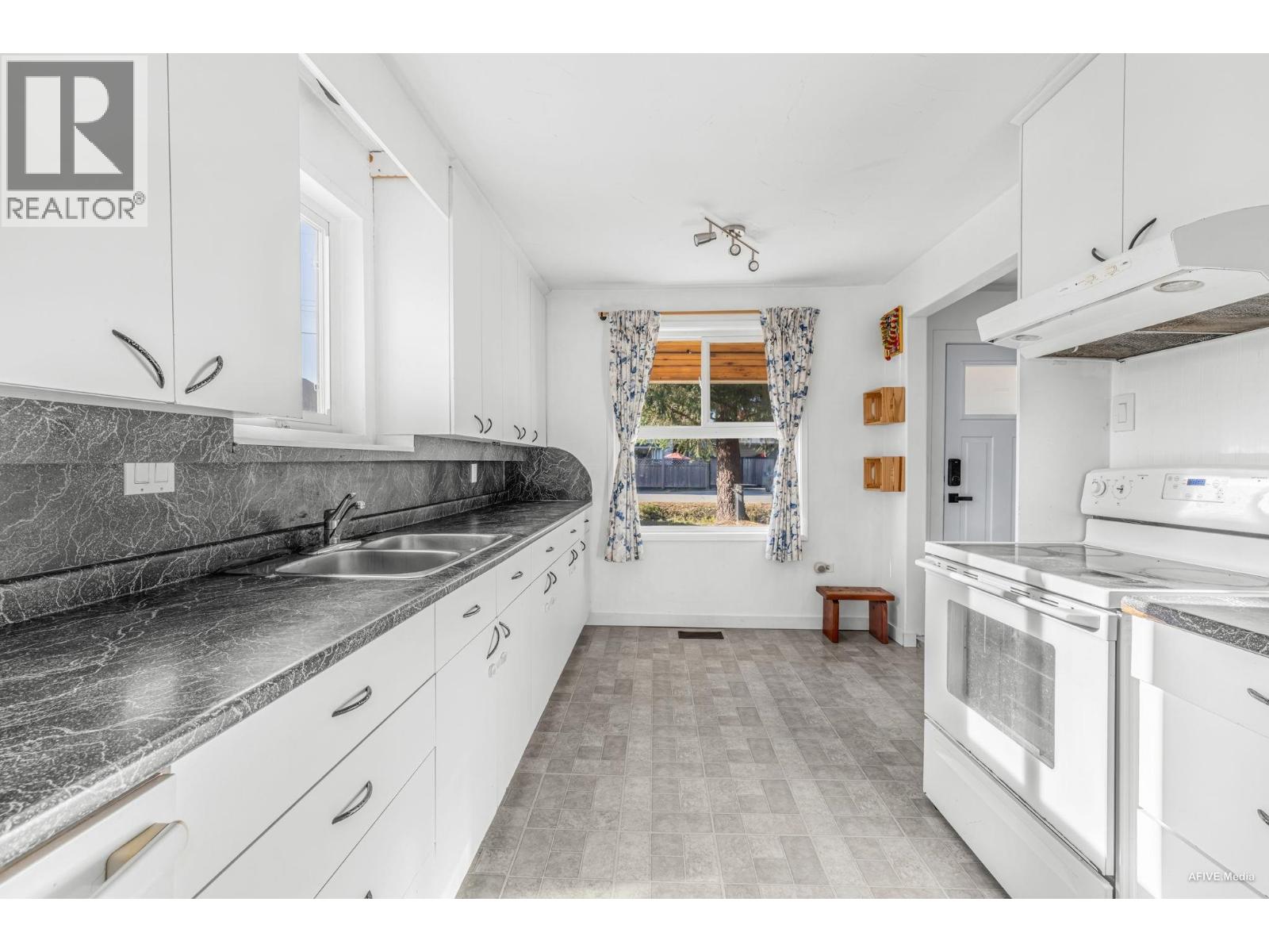 20258 OSPRING STREET, Maple Ridge