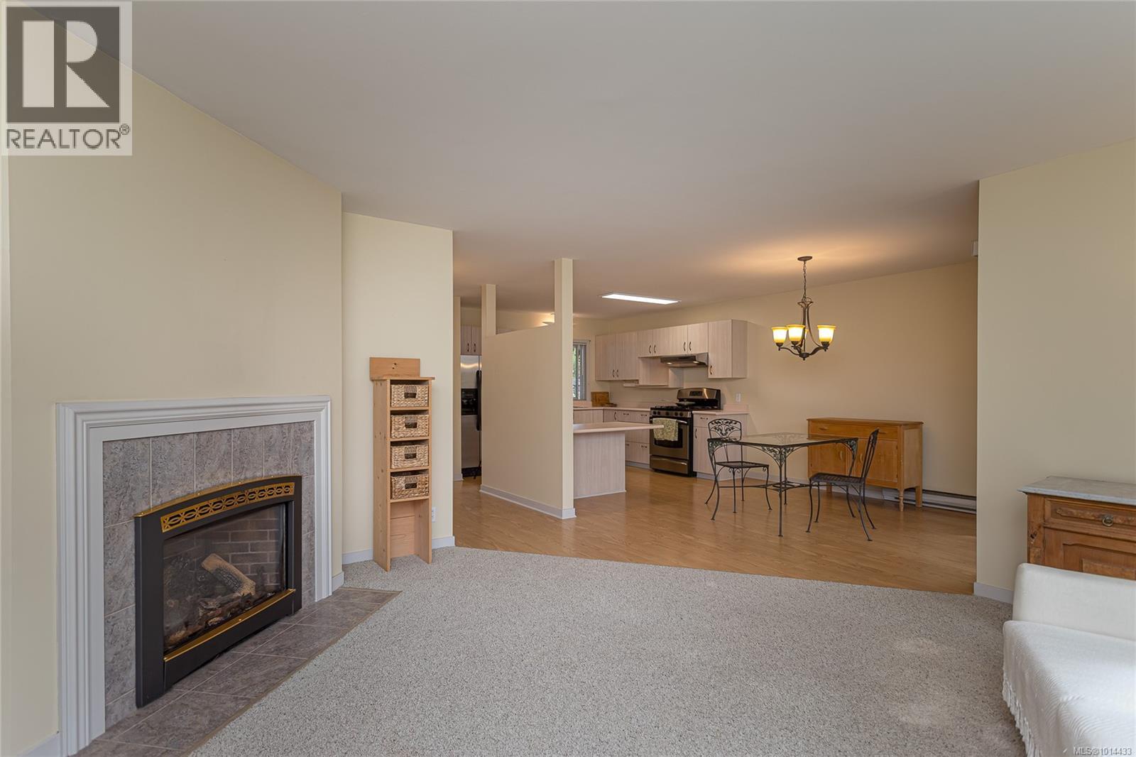 12 800 Primrose Street, Qualicum Beach