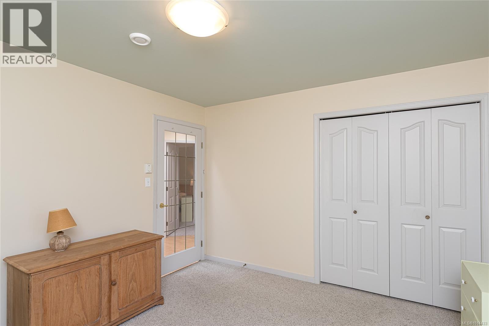 12 800 Primrose Street, Qualicum Beach