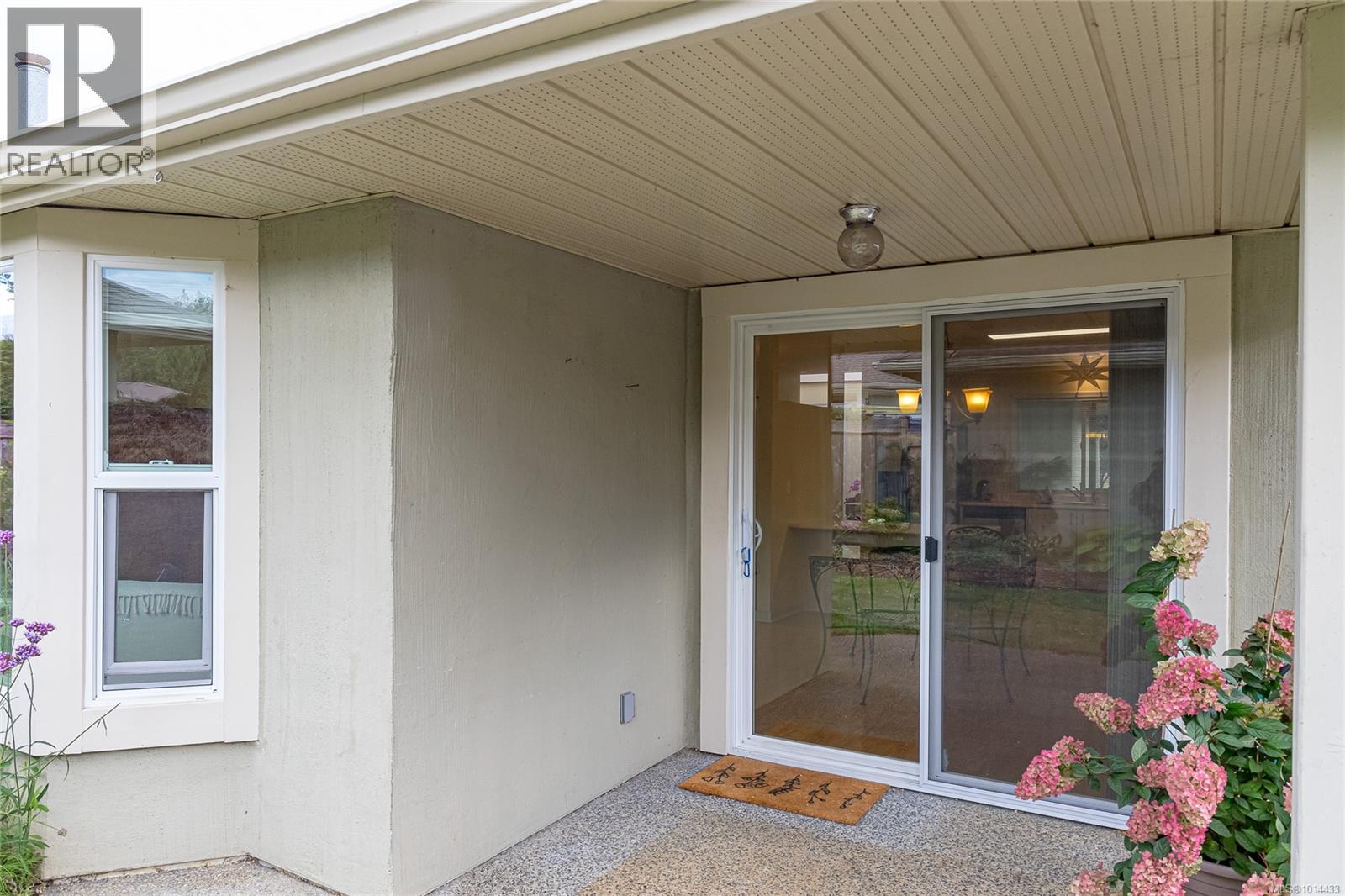 12 800 Primrose Street, Qualicum Beach