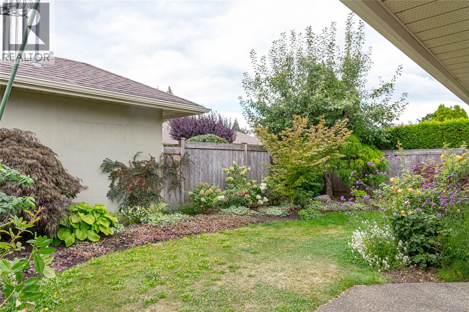 12 800 Primrose Street, Qualicum Beach