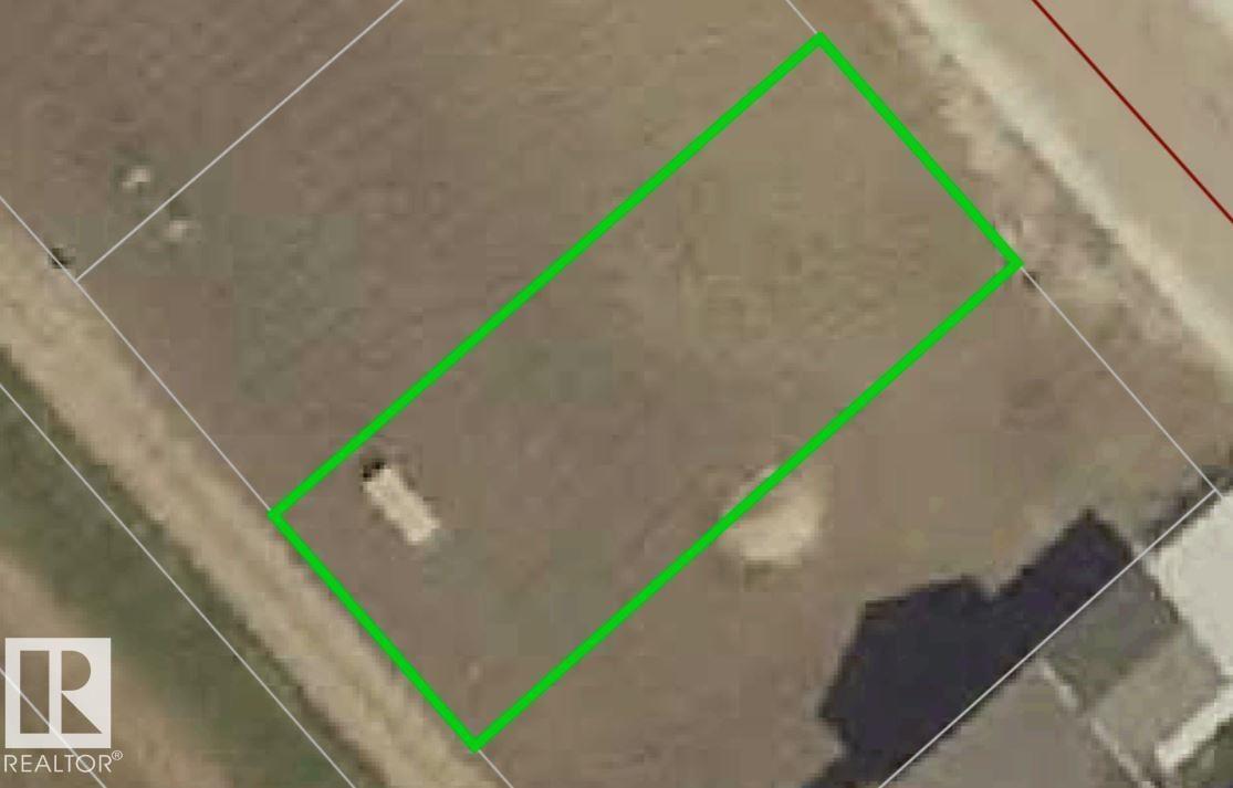 5557 55 AV - Photo 2 of 11, St. Paul Town, Alberta