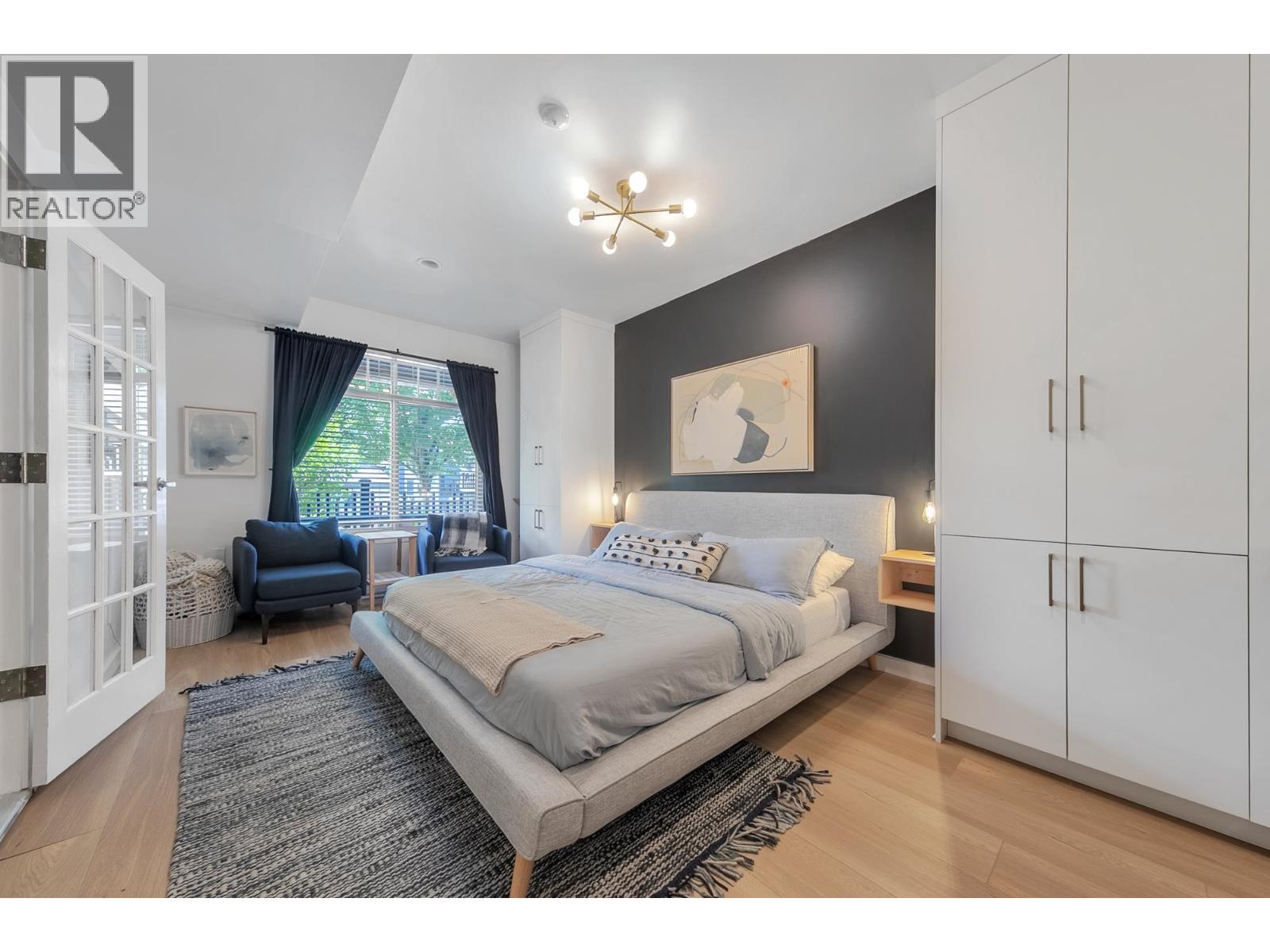 19 55 HAWTHORN DRIVE, Port Moody