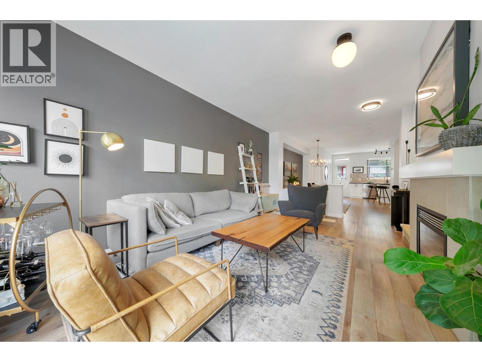 19 55 HAWTHORN DRIVE, Port Moody