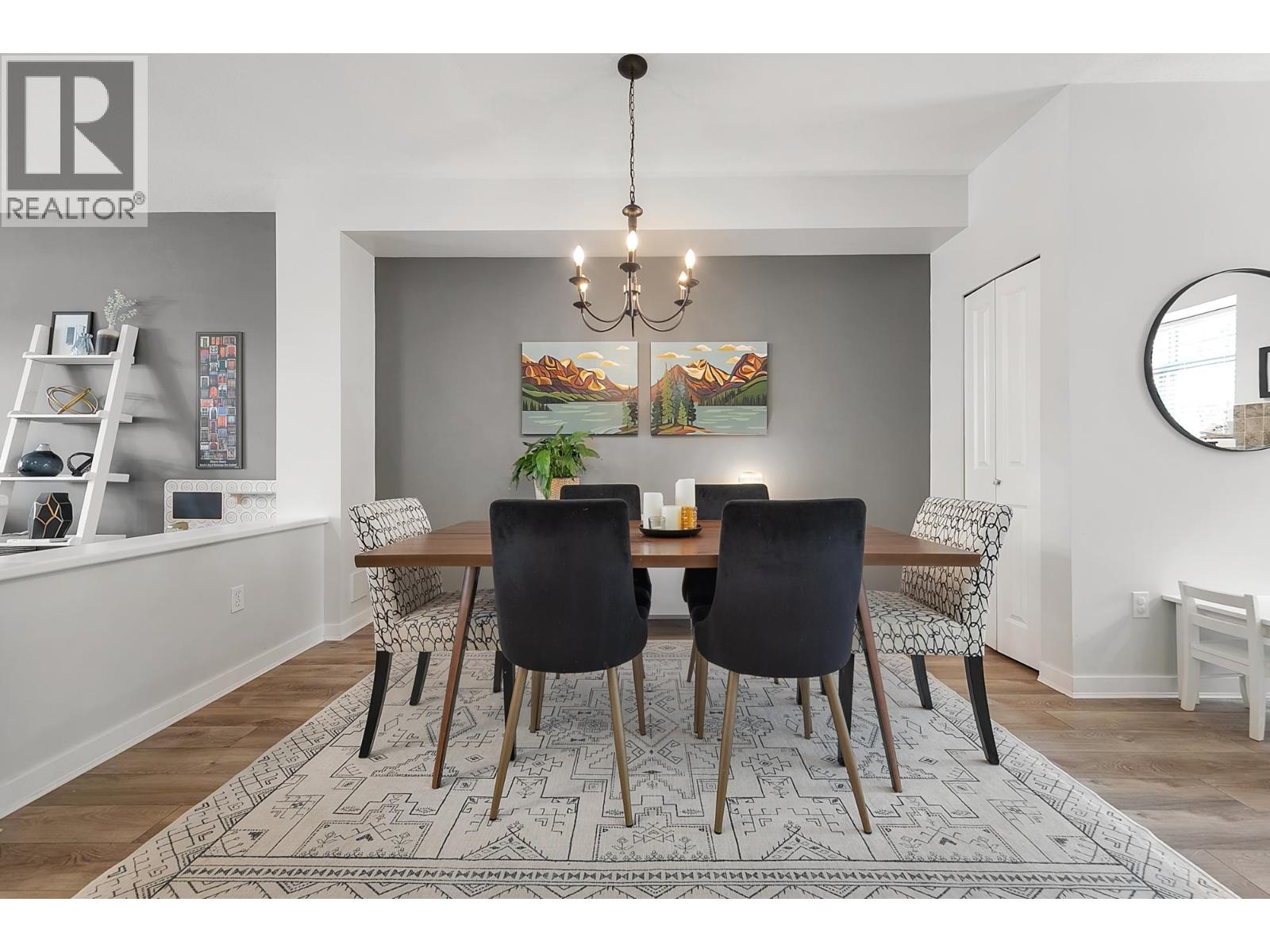 19 55 HAWTHORN DRIVE, Port Moody