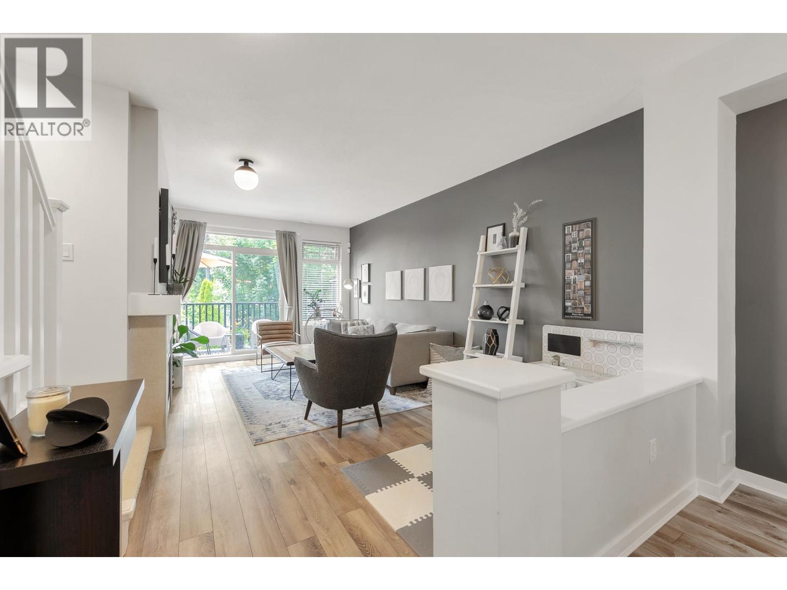 19 55 HAWTHORN DRIVE, Port Moody