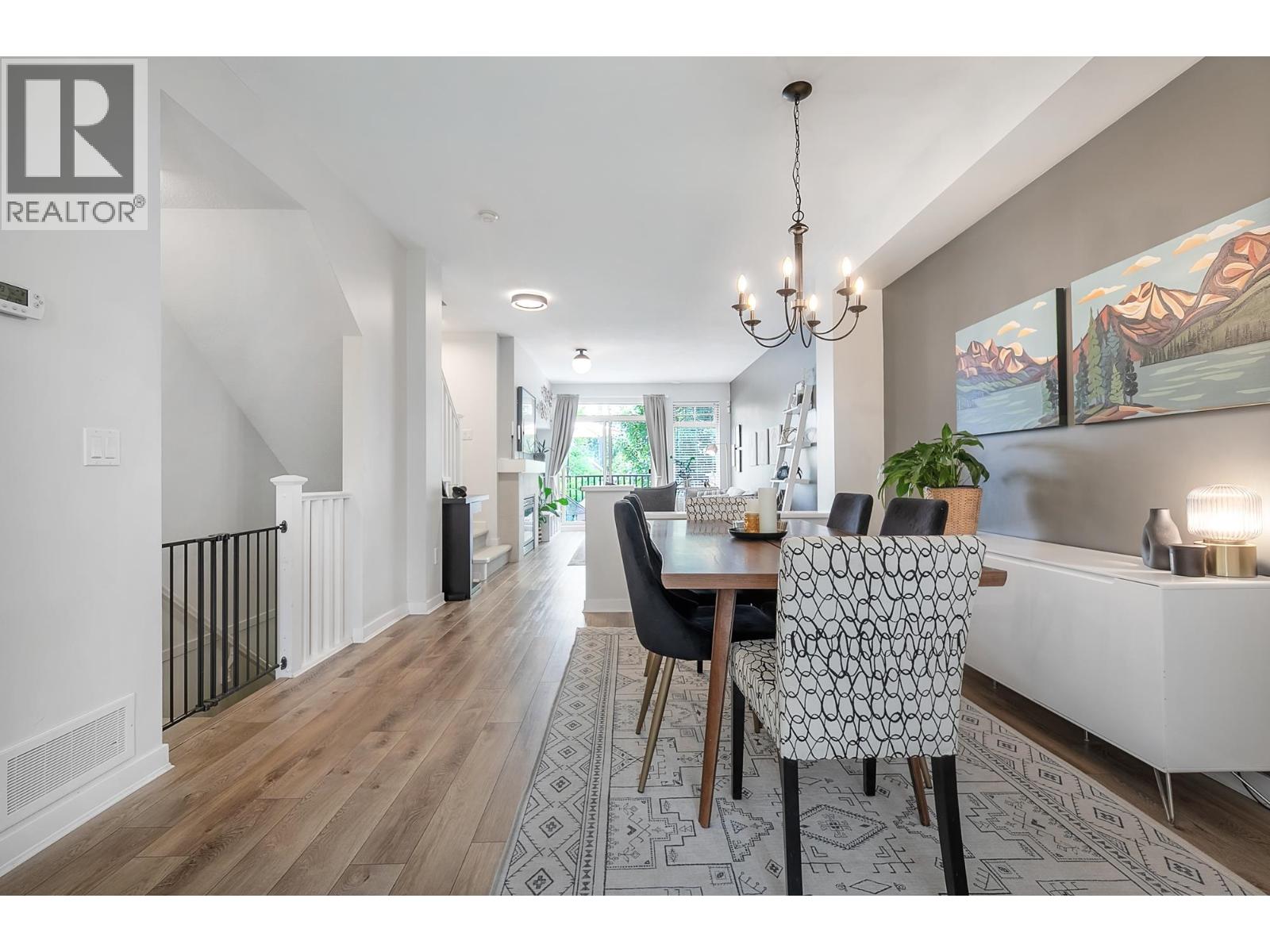 19 55 HAWTHORN DRIVE, Port Moody