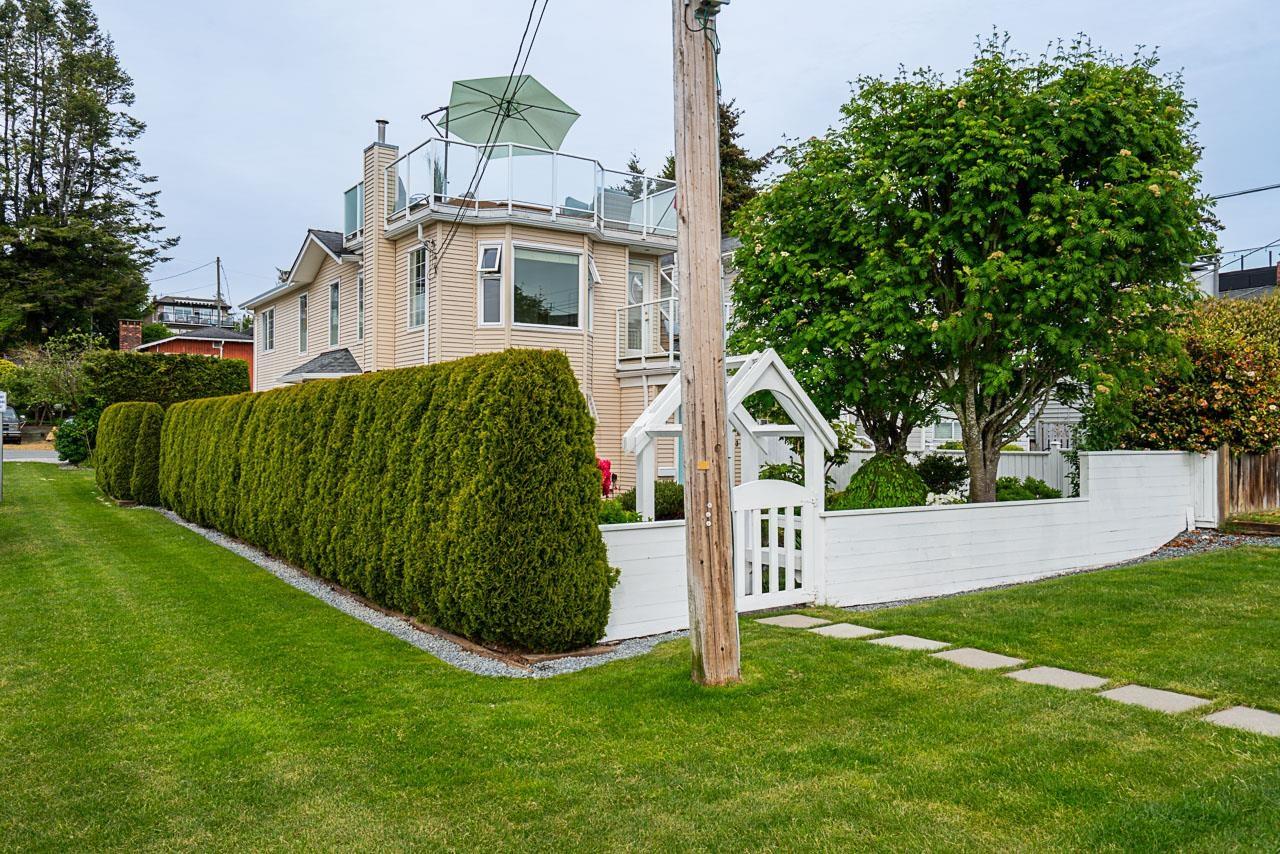15549 VICTORIA AVENUE, White Rock