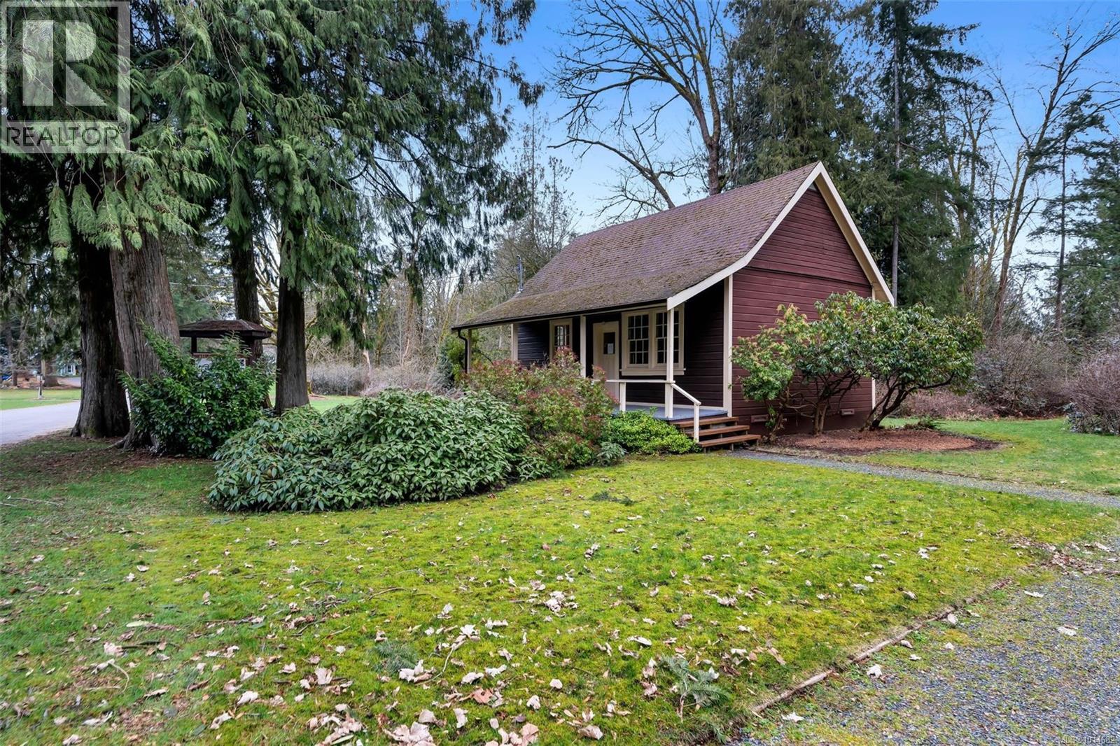 4758 Fairbridge Dr, Duncan