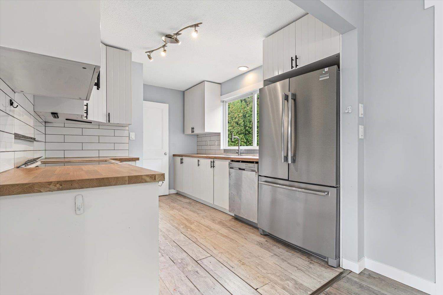 6050 GLENMORE DRIVE, Sardis South, Sardis