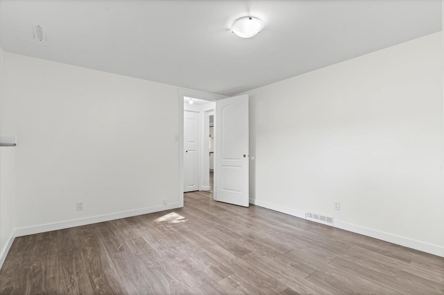 6050 GLENMORE DRIVE, Sardis South, Sardis