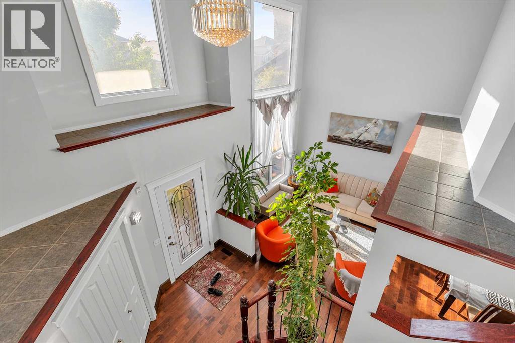 Single Family House for Sale in  Royal Crest Terrace NW Royal Oak Calgary 