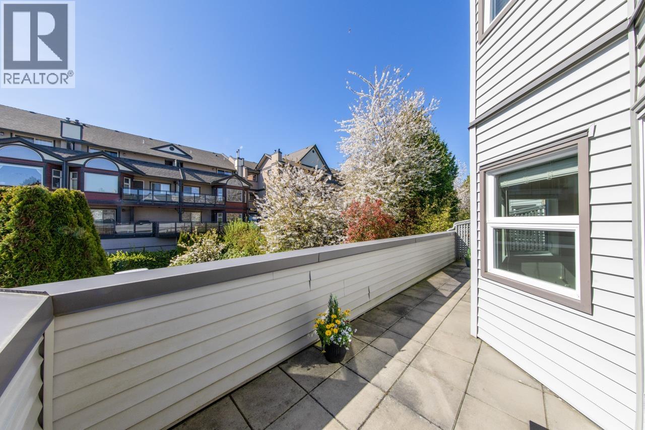 #202-4885 53 Street, Delta