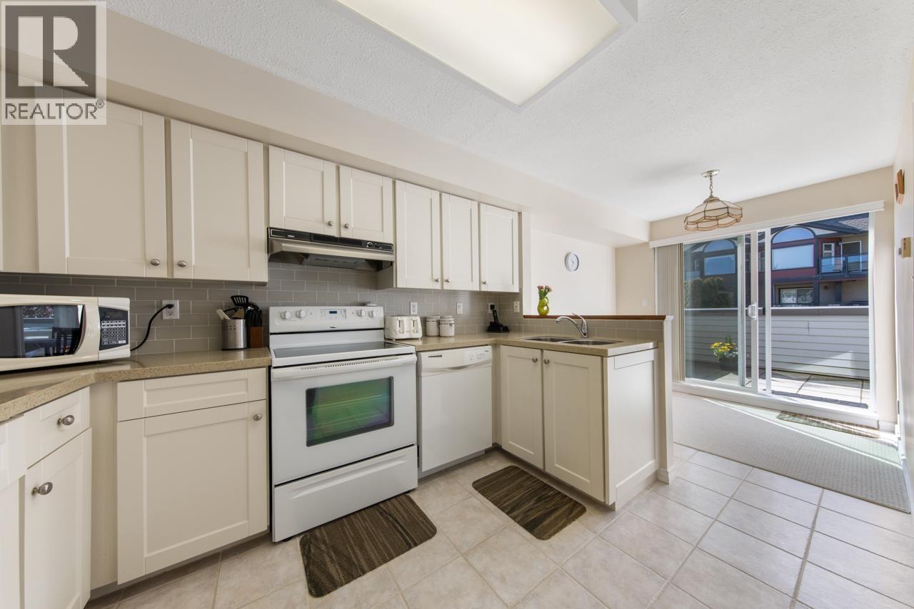 #202-4885 53 Street, Delta