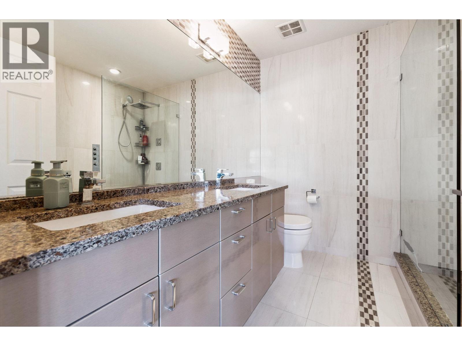15 8868 16TH AVENUE, Burnaby