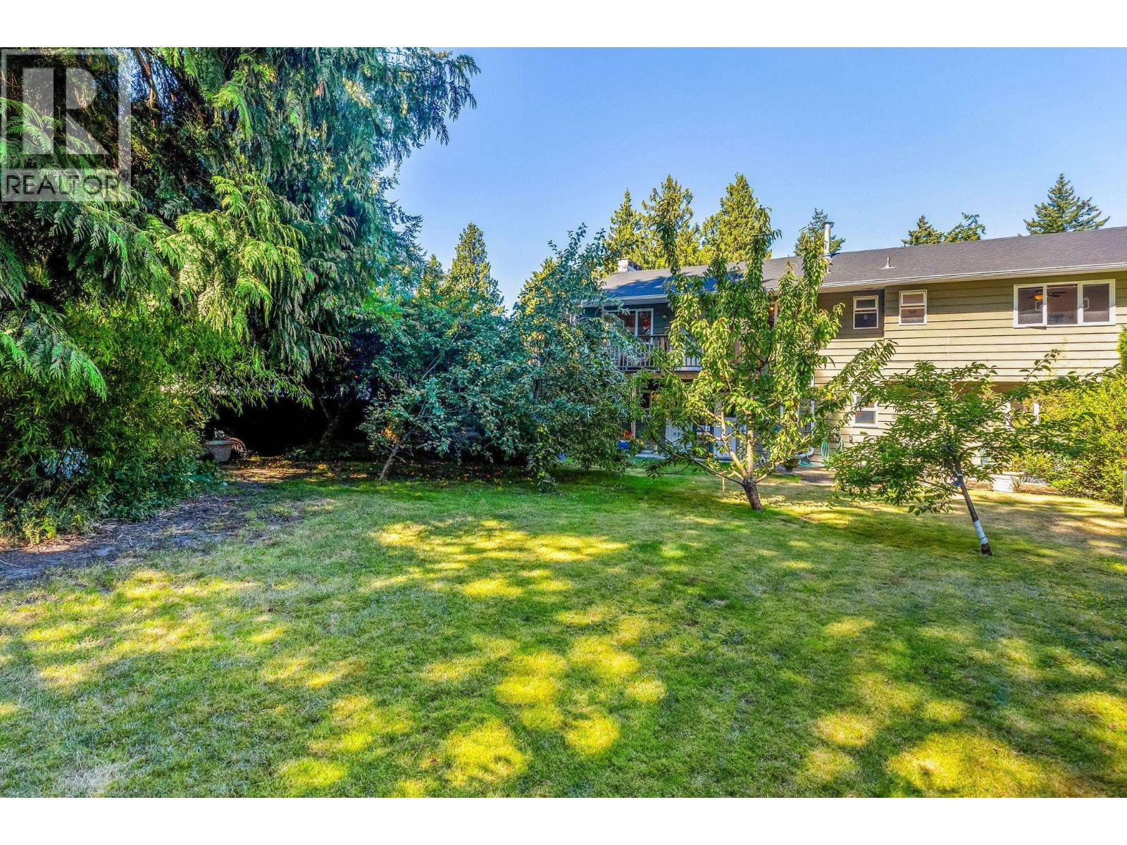 1554 FARRELL Crescent, Delta