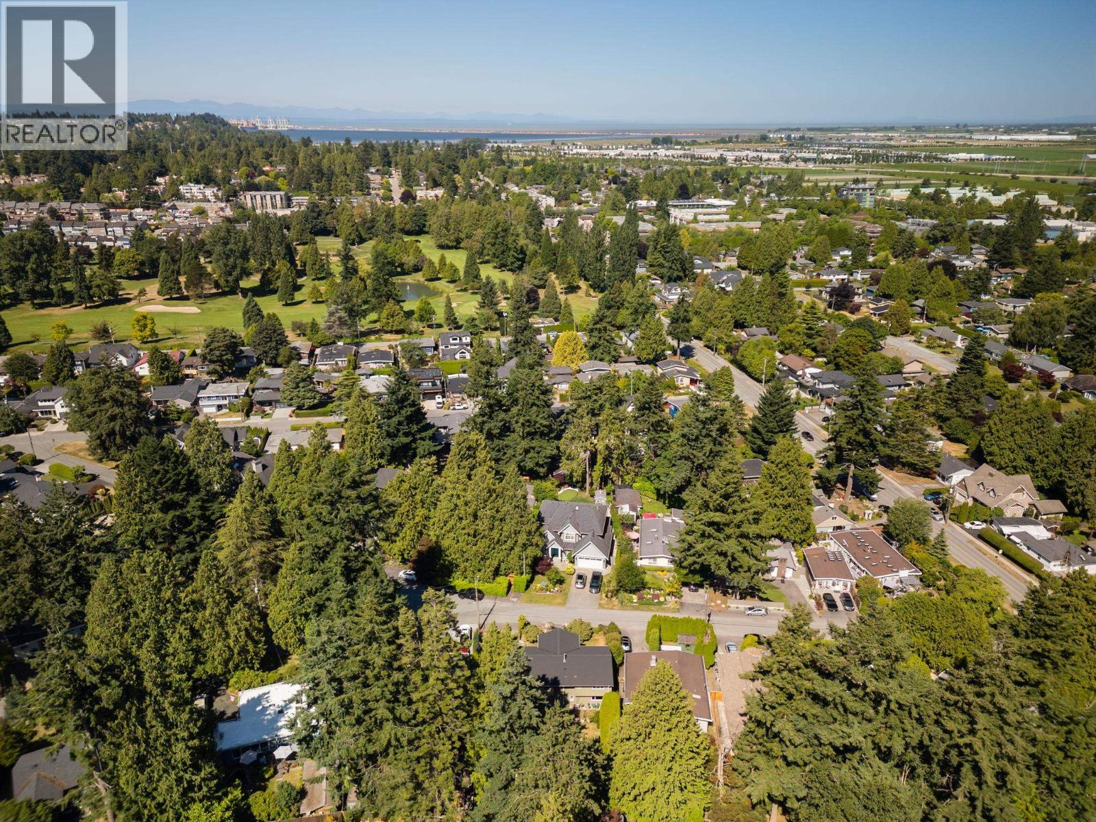 1554 FARRELL Crescent, Delta