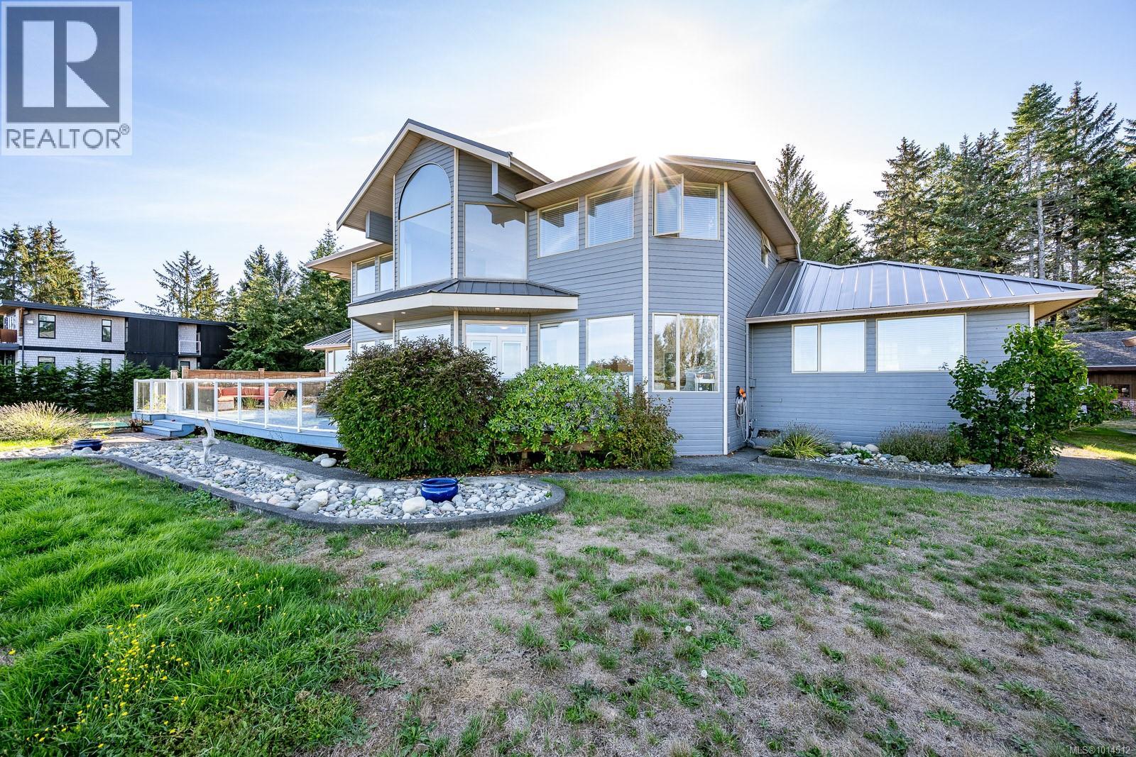9060 Clarkson Ave, Black Creek
