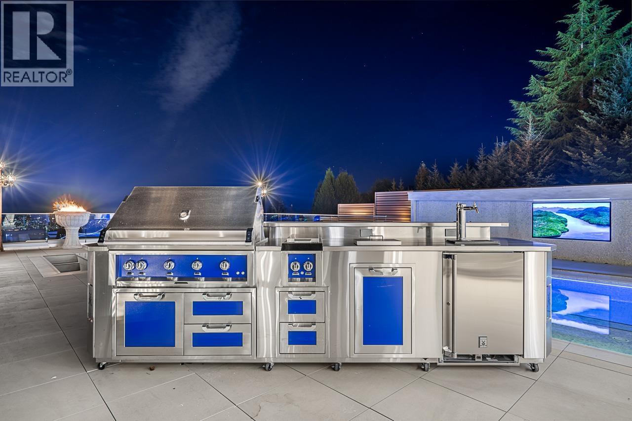 1121 CRESTLINE ROAD, West Vancouver