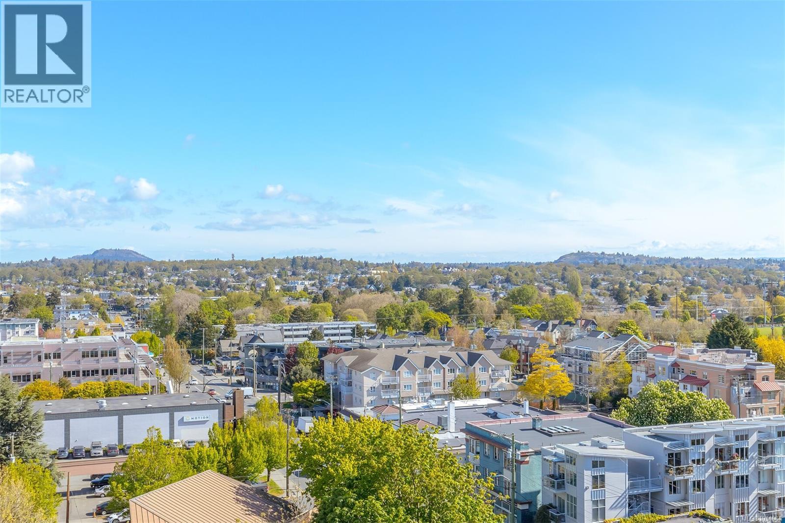 809 1630 Quadra Street, Victoria