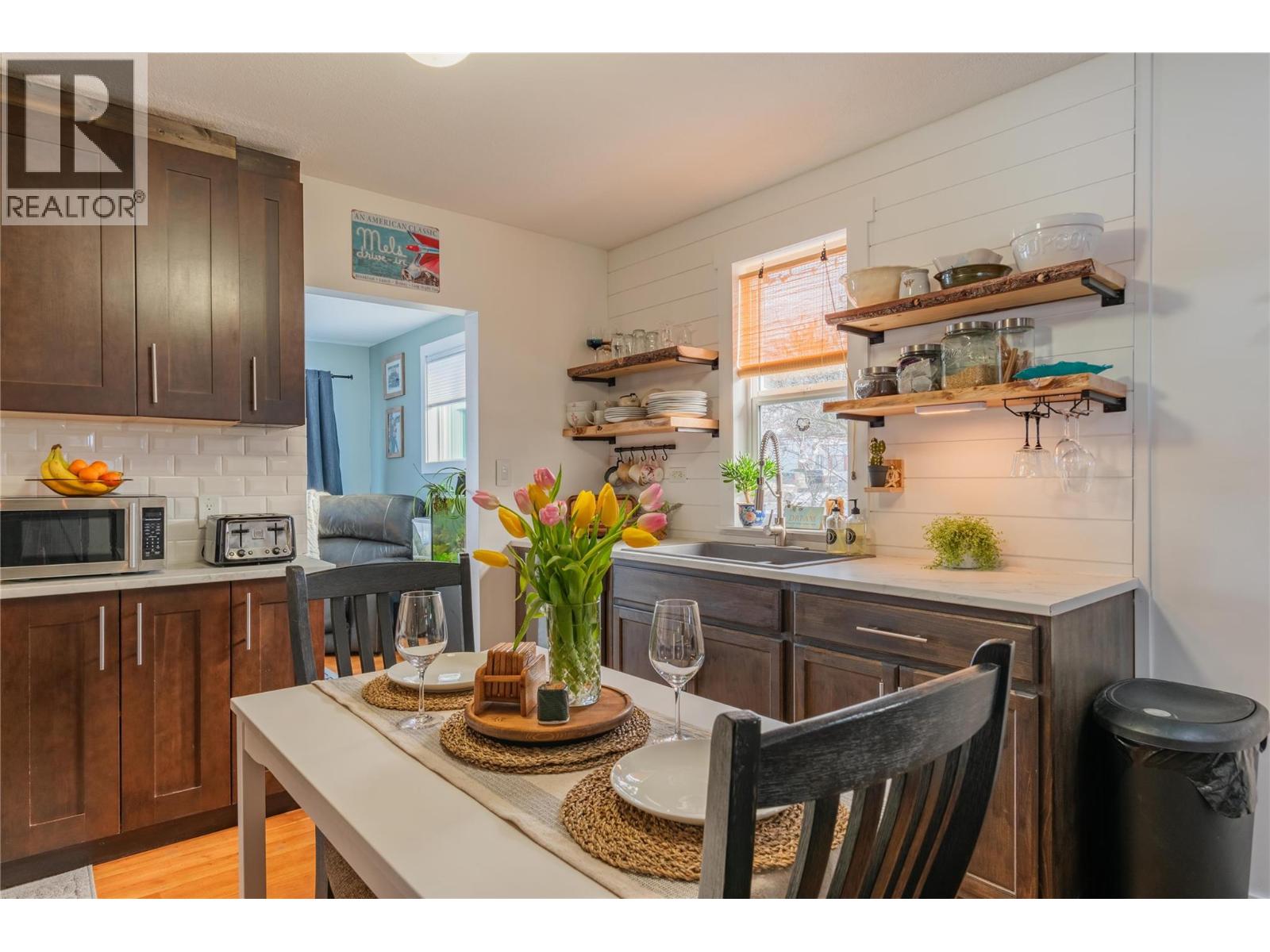 2130 SEVENTH Avenue, Trail