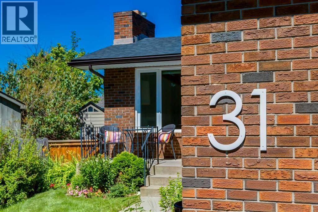 31 Silverstone Bay NW, Calgary, Alberta