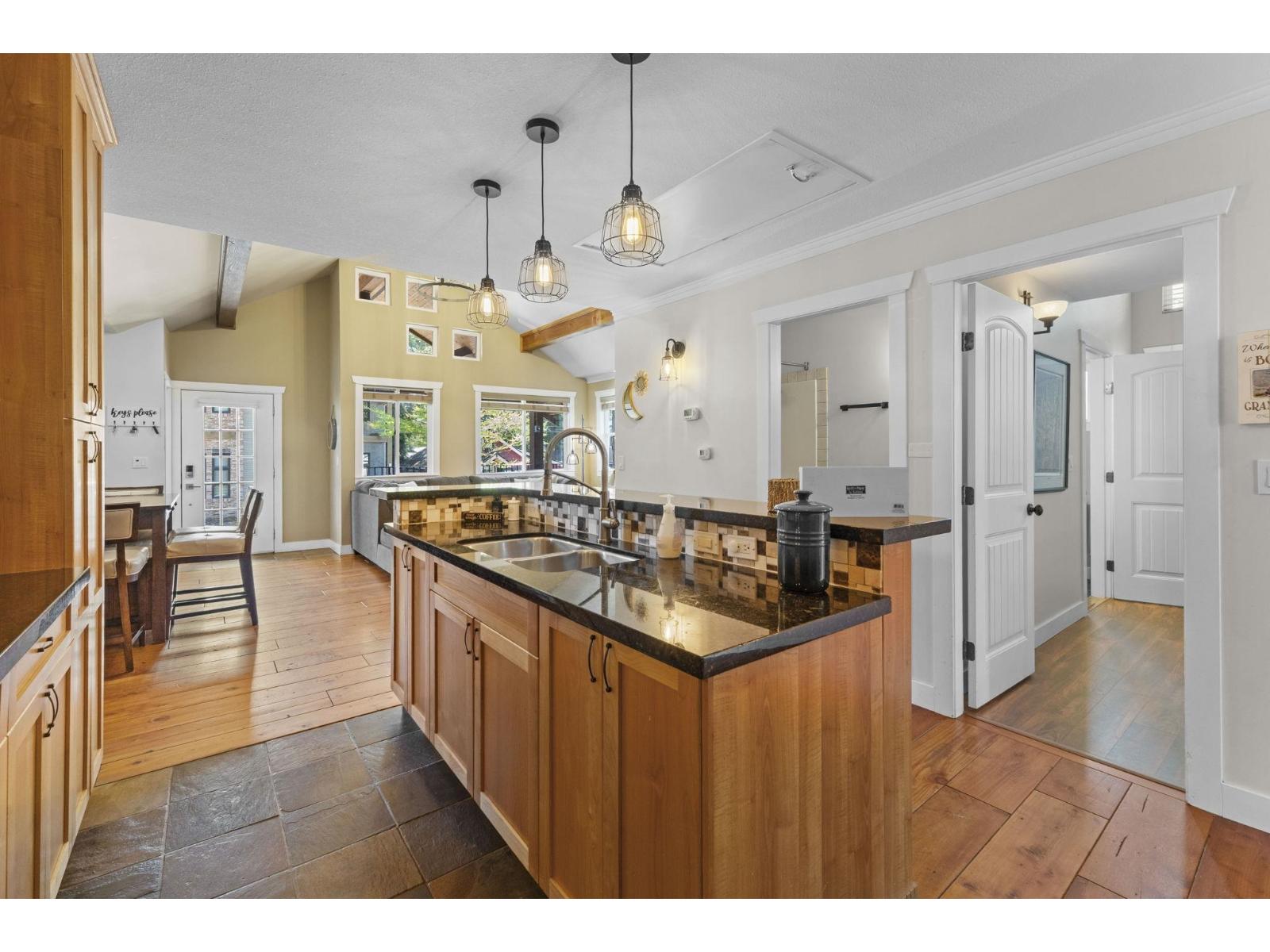 311 SPRUCE STREET, Cultus Lake North, Cultus Lake