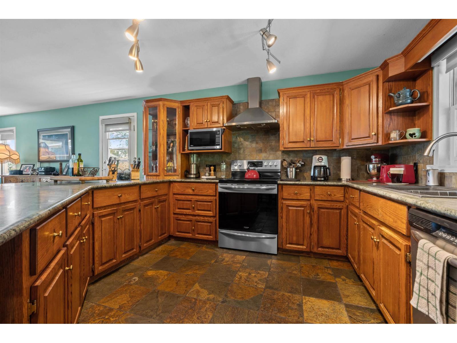 31155 OLSON AVENUE, Mission