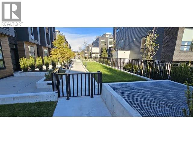 208 6085 IRMIN STREET, Burnaby