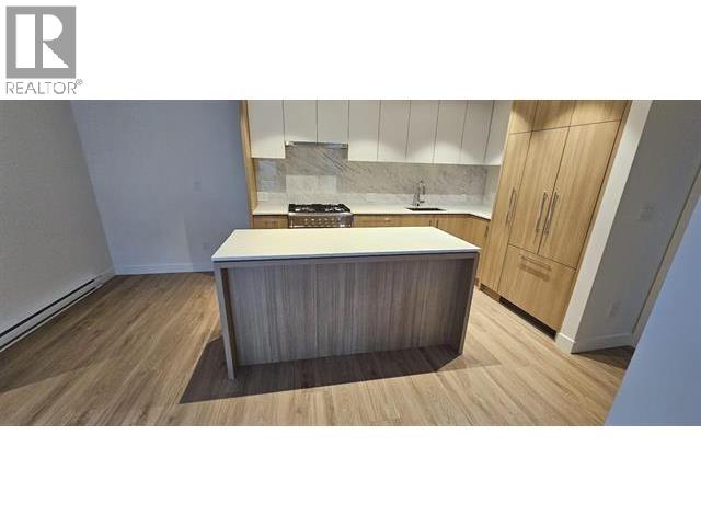 208 6085 IRMIN STREET, Burnaby