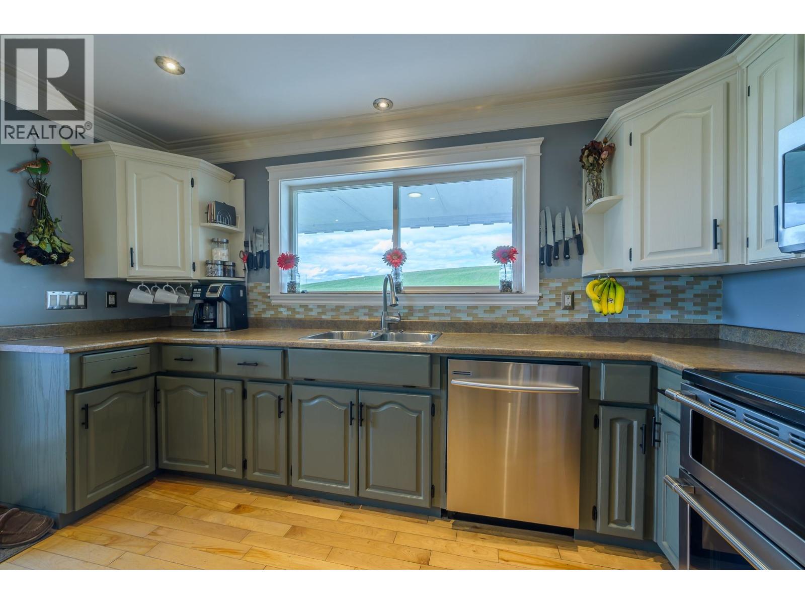 3650 PRINCETON KAMLOOPS Highway, Kamloops