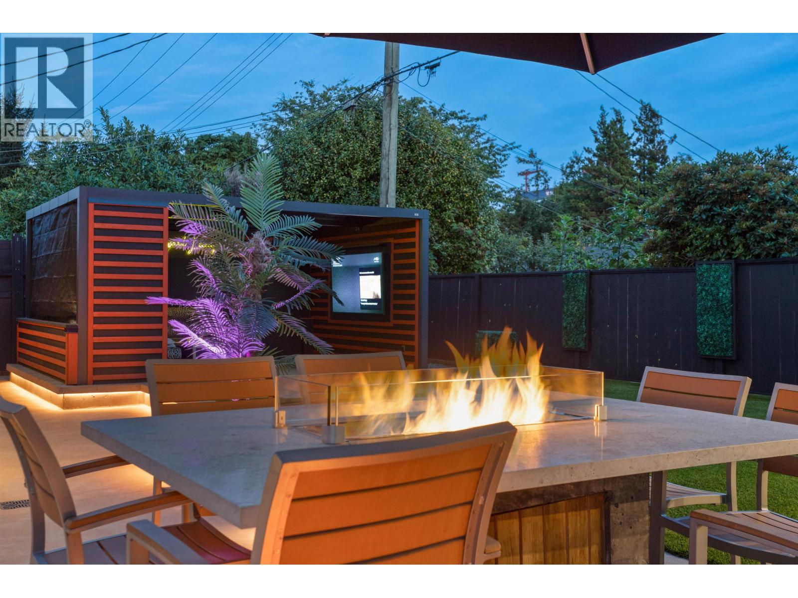 1249 ALDERWOOD PLACE, North Vancouver