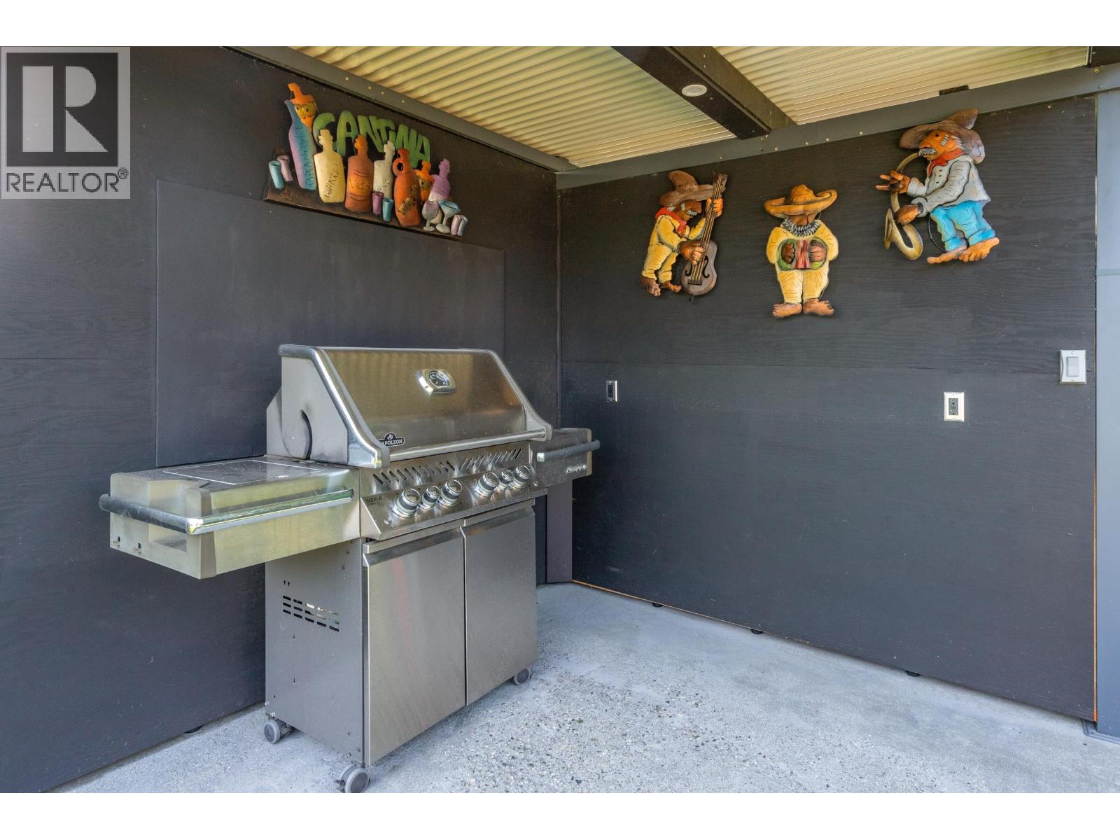 1249 ALDERWOOD PLACE, North Vancouver