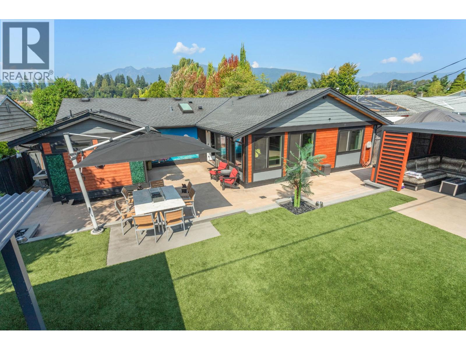 1249 ALDERWOOD PLACE, North Vancouver