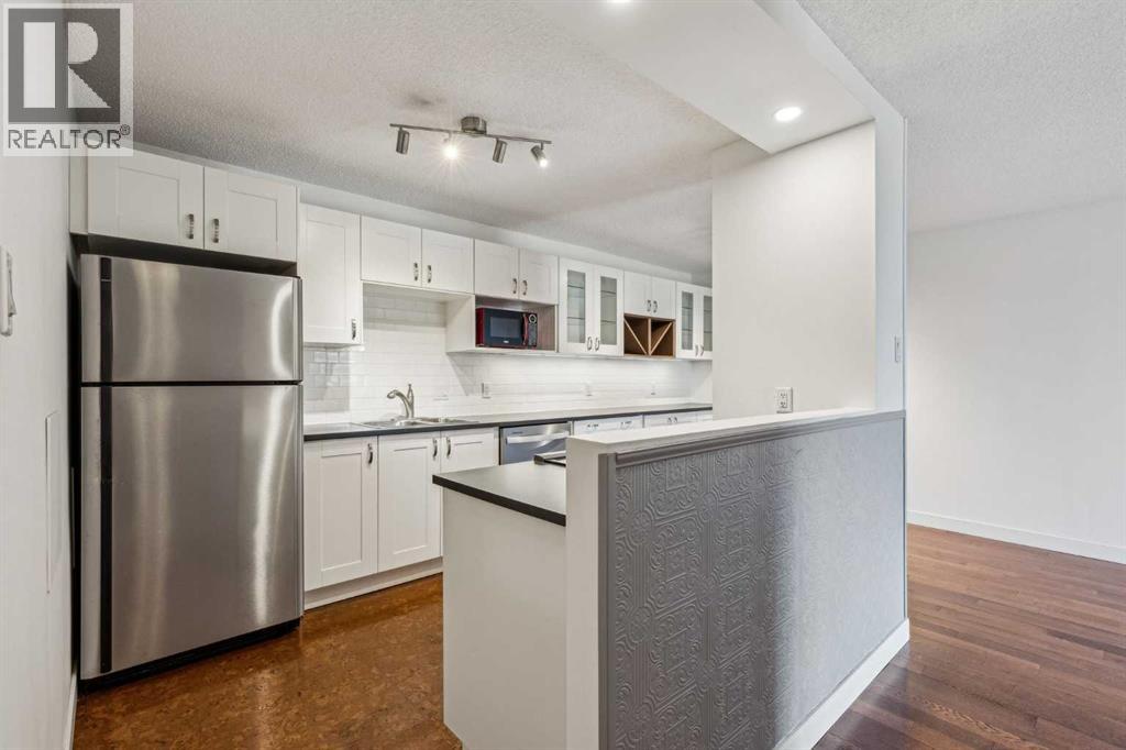 Single Family House for Sale in    Avenue SW Beltline Calgary 